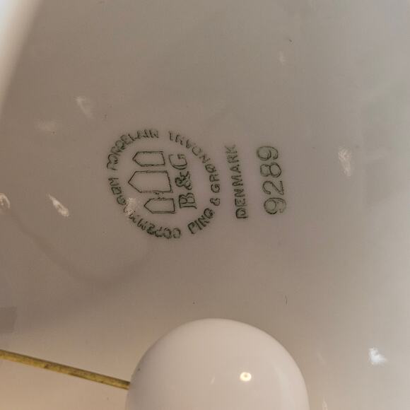 VTG Bing Grondahl 1980 83 84 89 Porcelain Christmas Bells  Copenhagen Denmark 3" - Picture 9 of 9